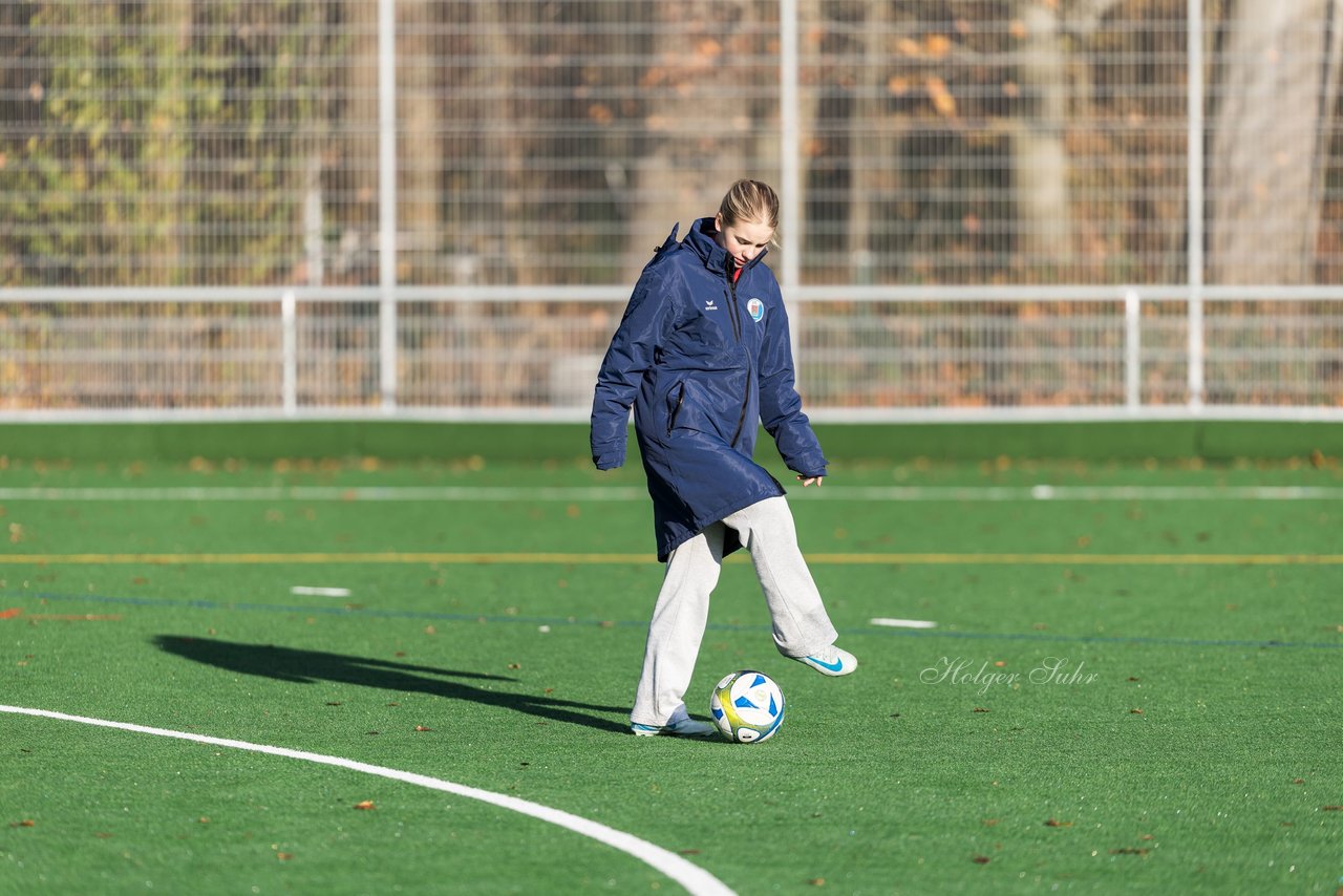 Bild 118 - wBJ VfL Pinneberg2 - Eimsbuttler TV 3 : Ergebnis: 5:0